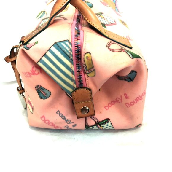 ALMOST LIKE NEW DOONEY and BOURKE RARE Beach Theme Bag - Picture 6 of 6